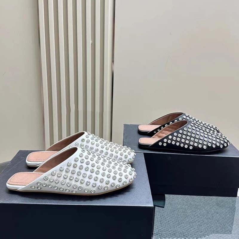 Fashionable rhinestone rivet wrapped head sandals for women